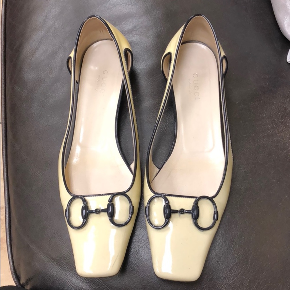 Gucci flats